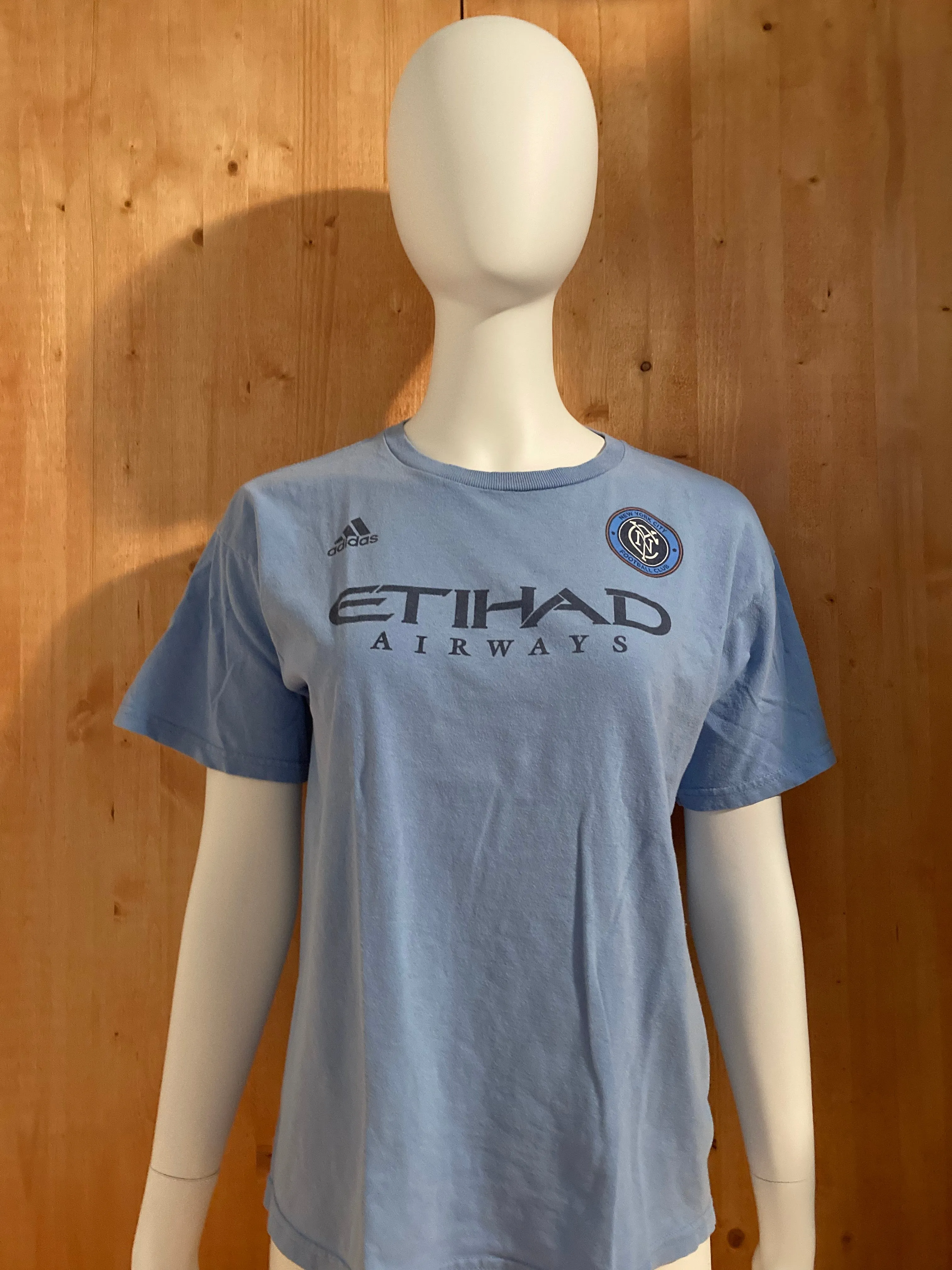 ADIDAS "DAVID VILLA" #7 NEW YORK CITY FOOTBALL CLUB ETIHAD AIRWAYS Graphic Print Kids Youth Unisex T Shirt Tee Shirt XL Extra Xtra Large Light Blue Shirt