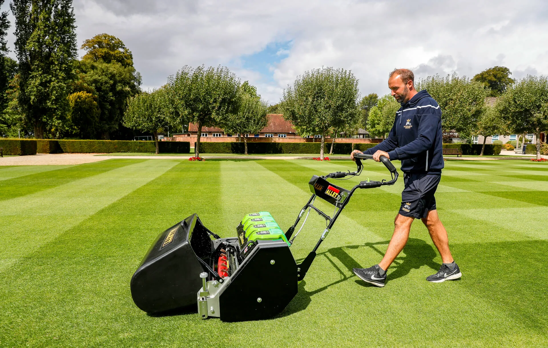 Allett C34/2 Evolution Cylinder Mower (Power-unit with Grassbox)