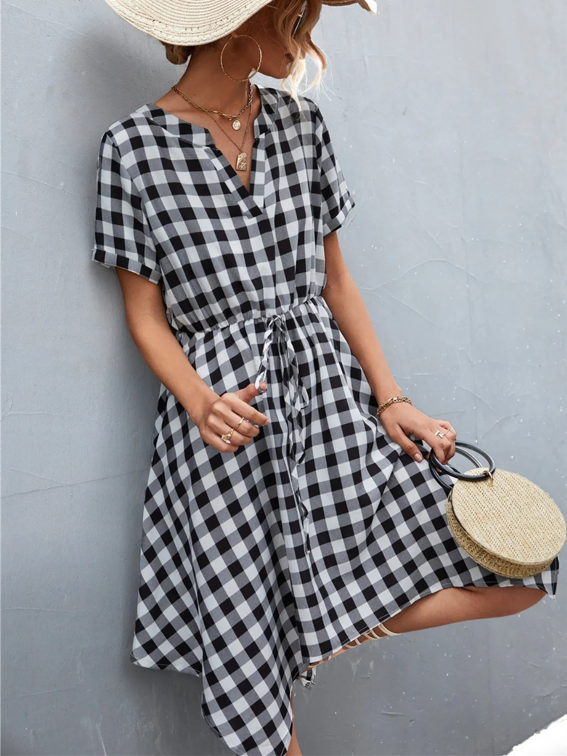 Black and White Plaid Notched Short Sleeve Dress Waist Tie Casual Flare Skirt dress