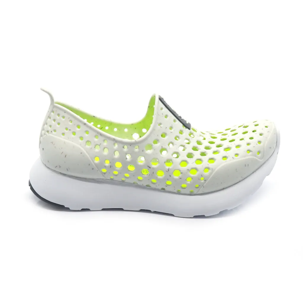 Kids White Fiber Sneaker