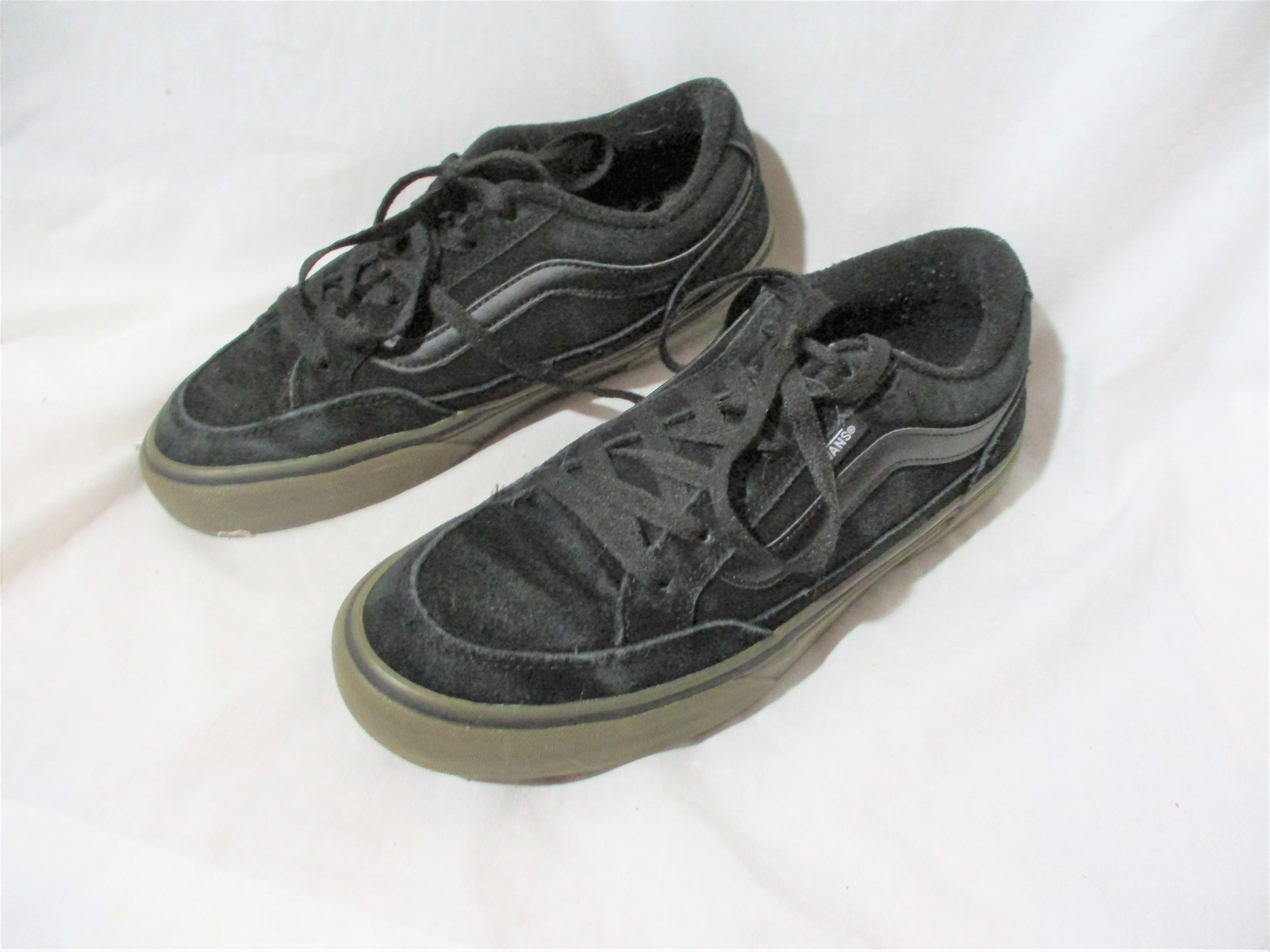 MENS VANS Suede Leather Skateboarding Skater Thrasher Sneaker BLACK 8.5 Shoe