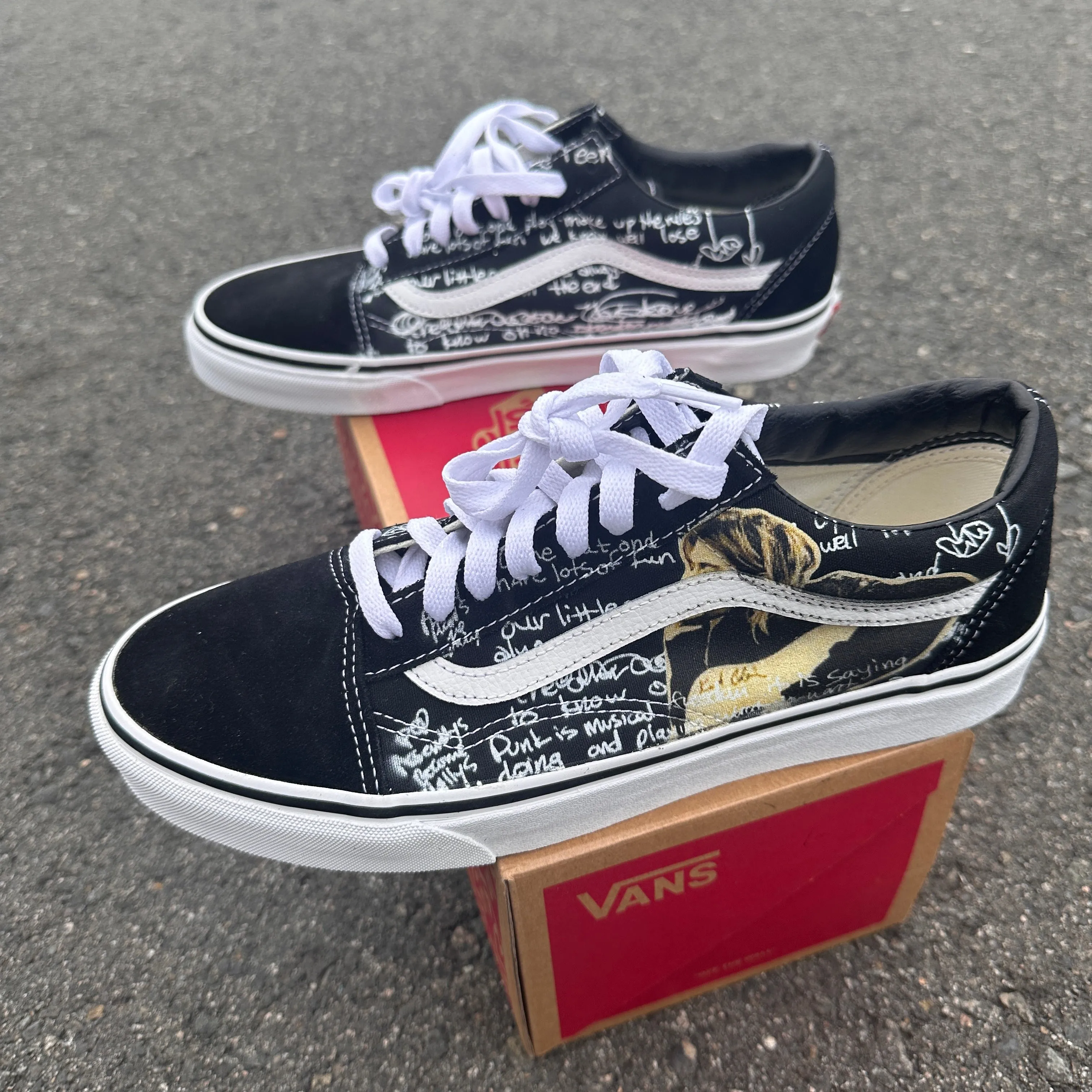 Vans Old Skool Kurt Cobain Nirvana