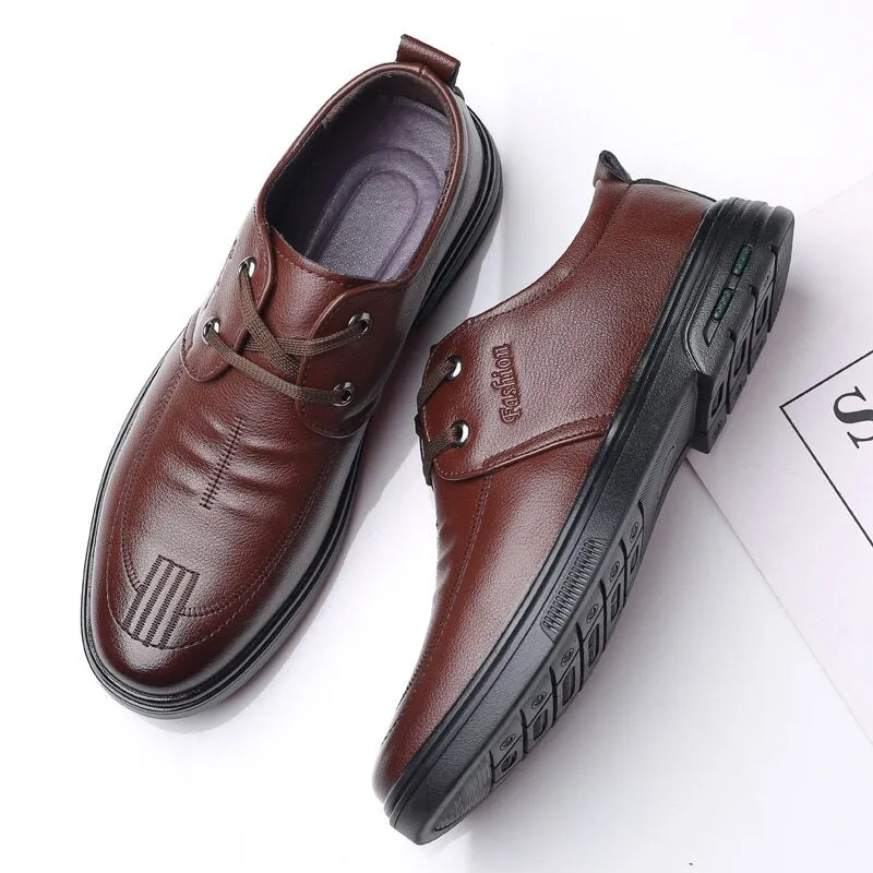 Yeknu Genuine Leather Men Shoes Soft Mens Casual Leather Sneakers Breathable Lace up Moccasins Male Driving Shoes Zapatos Hombre